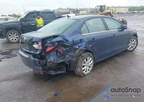 2013 Volkswagen Jetta 2.5L Se from USA, damaged, VIN 3VWDX7AJ0DM427871